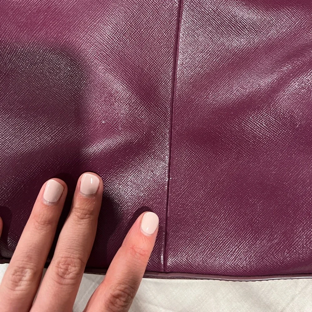 Tory Burch Robinson Double Zip - Picture 6 of 12
